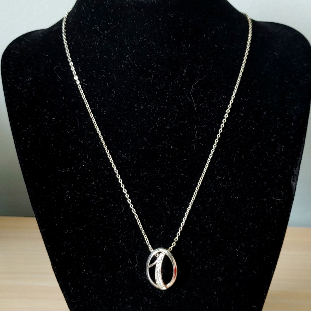 AVON Believe In Love Necklace  Silvertone